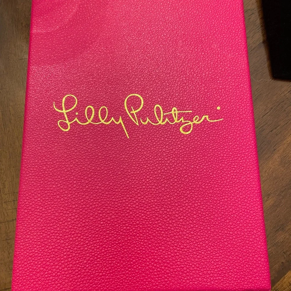 Lilly Pulitzer Bombshell Necklace - Picture 5 of 6